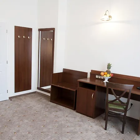 Hotel U Svatého Jana 3*