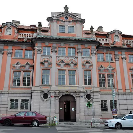 U Svatého Jana Hotel