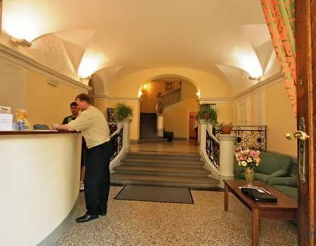 U Svatého Jana Hotel