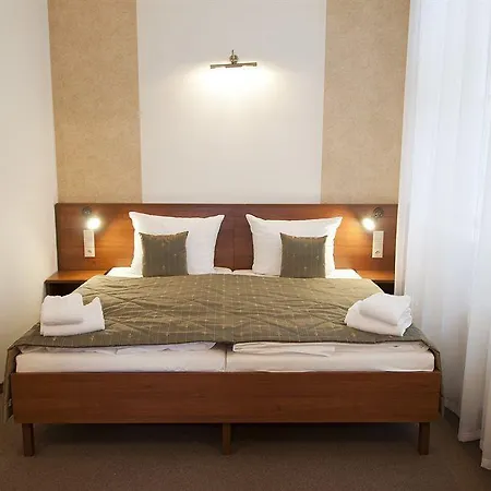 U Svatého Jana 3* Praha